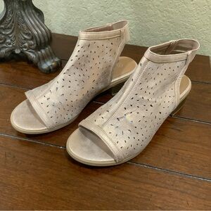 Falls Creek Peep Toe Shoes